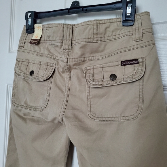 Aeropostale Authentic Original Khaki Pants/Jeans - Picture 4 of 6